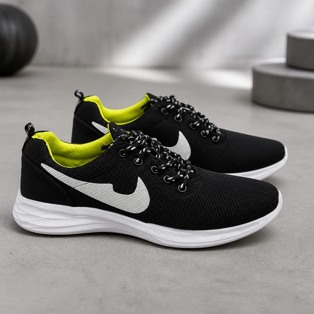 NWOB Girls Lace up Sneakers Size EU37 US 5- 5.5